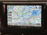 ディスプレイオーディオやカーナビは、現代のドライブにおいて欠かせない装備のひとつです。初めての場所でも迷いにくく、快適なルート案内で運転をサポートします。移動中のエンターテインメント性も高まります。