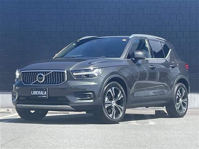 XC40 T4 AWD インスクリプション 4WD 4WD 本革シート