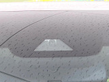 【トヨタセーフティセンス】走行中に前方の車両等を認識し、衝突しそうな時は警報とブレーキで衝突回避と被害軽減をアシスト。より安全にドライブをお楽しみいただけます。