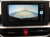 バックモニター付きなので駐車時も安心♪