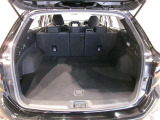 広々としたラゲージスペースを備えています。大きなものや長さのある荷物もしっかりと積み込めます。