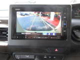 バックガイドモニターで、後方を確認しながら安心して駐車することができます。運転初心者も熟練者も必須の機能ですよ!