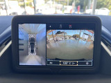 360&deg;カメラを装備しており、駐車時や狭い場所での取り回しを安心して行っていただけます。