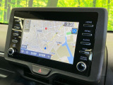【純正ナビ】人気の純正ナビを装備しております。ナビの使いやすさはもちろん、オーディオ機能も充実!キャンプや旅行はもちろん、通勤や買い物など普段のドライブも楽しくなるはず♪