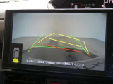 駐車も安心のバックモニターです。