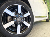 【純正14インチアルミホイール】外観にマッチした純正アルミホイールを装着しております。各種社外アルミホイールや、スタッドレスタイヤも取扱いしております。是非ご相談ください♪