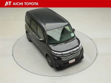 両側パワースライドドア付きだから、狭い駐車スペースなどでの乗り降りラクラク♪小さなお子さまのいるご家庭には嬉しい装備です。