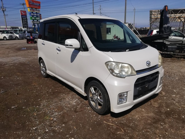 ダイハツ タントエグゼ 