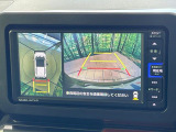 【パノラマモニター】専用のカメラにより、上から見下ろしたような視点で360度クルマの周囲を確認することができます☆死角部分も確認しやすく、狭い場所での切り返しや駐車もスムーズに行えます。