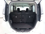 広々としたラゲージスペースを備えています。大きなものや長さのある荷物もしっかりと積み込めます。