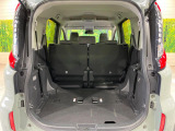 普段のお買い物や通勤、送迎等に十分な荷室スペースを確保しております。セカンドシートを倒すと、大きな荷物の積載も可能です♪