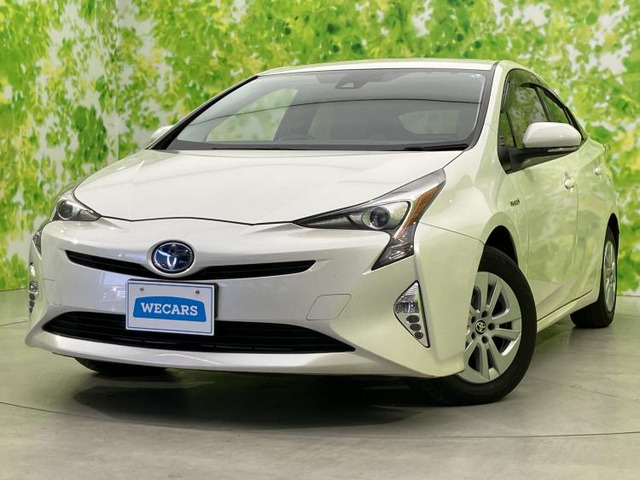 プリウス 1.8 S E-Four 4WD 