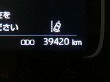 【走行距離】いままでの走行距離です。メーター交換もしておりません。ご来店の際はご確認下さい。(ご来店時や納車時には展示の移動や整備等で若干距離が進んでいる場合がございます)