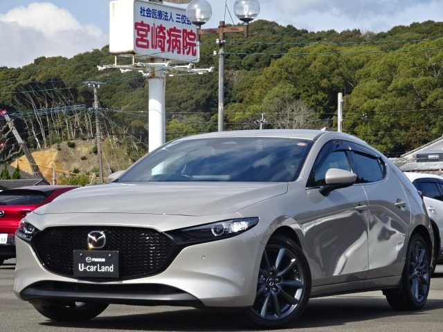 MAZDA3ファストバック 1.5 15S ツーリング 