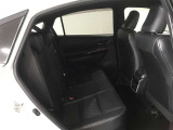 ゆとりある広々とした車内空間は、ドライブを始め買い物やレジャーなど、幅広く活躍します。一人でもみんなとでもお出かけを楽しみましょう!