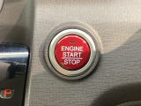 ワンプッシュでエンジンのスタート、ストップが出来て便利です。