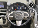 ステアリングも使用感が少なく、きれいな状態となっております♪