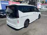 セレナ 1.4 e-POWER ハイウェイスターV 