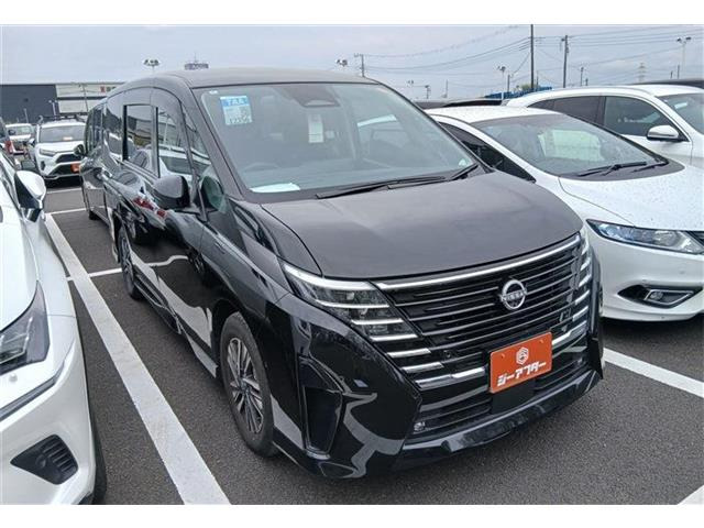 セレナ 1.4 e-POWER ルキシオン 禁煙車 純正12.3インチナビ フルセグTV