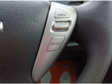 オートクーズコントロールが付いて高速走行時に速度を一定に保つ便利な装置です。