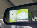 【アラウンドビューモニター】専用のカメラにより、上から見下ろしたような視点で360度クルマの周囲を確認することができます☆死角部分も確認しやすく、狭い場所での切り返しや駐車もスムーズに行えます。
