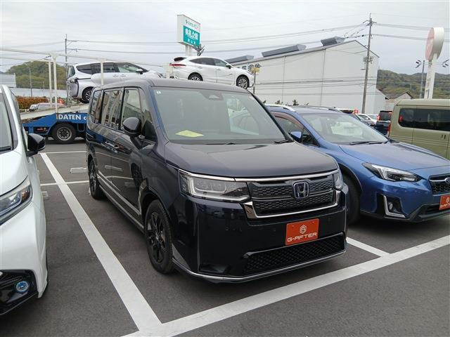 ステップワゴン 2.0 e:HEV スパーダ 禁煙車 純正9インチナビ フルセグ