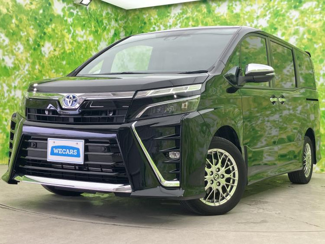 ヴォクシー 1.8 ハイブリッド ZS 煌III 