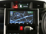 純正ナビ(NSZT-Y65T)を装備。タッチパネル式で使いやすく、お出かけもラクラクです。