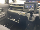 【 オートエアコン 】車内温度を感知して自動で温度調整をしてくれるのでいつでも快適な車内空間を創り上げます!