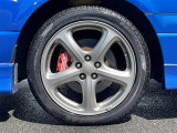 【純正17インチアルミホイール】純正アルミホイールで足回りもかっこよく決まってます♪