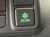 ★ECONスイッチ★ エコドライブを加速しよう!スイッチをONにすると、運転の仕方によるロスを抑え込み燃費をよくするようクルマが頑張ります(*^ー^*)燃費向上にチャレンジ♪