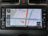 純正メモリーナビ(MJ120D-W) CDD再生  フルセグTV Bluetooth対応★携帯電話にダウンロードした音楽が車内でも楽しめます。ハンズフリー通話も可能です !