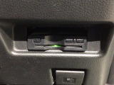 いまや快適なカーライフに欠かせないETCが付いています。
