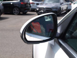 ミラーにも目立つ傷はございません