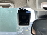 【ドライブレコーダー】映像・音声などの運転中の記録を残します。事故などを起こした起こされた時の証拠になりえますので、もしも時でも安心ですね。