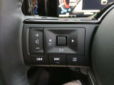 ステアリングスイッチ 手元でオーディオ操作やメーター内の車両設定を行えます!