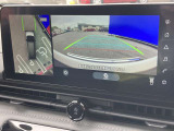 アラウンドビューモニターです。これで車庫入れもラクラク。