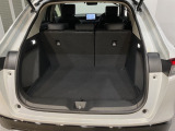 広々としたカーゴスペース。週末のお買い物や長期旅行のたくさんの荷物も積載できます。