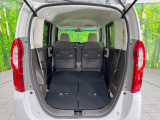 後席を格納すると、これだけの広さが!シーンに合わせたシートアレンジで、大きな荷物も積むことが出来ます♪