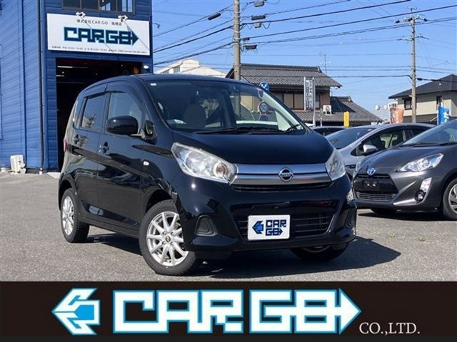 デイズ J 社外オーディオ・衝突軽減ブレーキ・横滑り