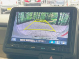【バックカメラ】駐車時に後方がリアルタイム映像で確認できます。大型商業施設や立体駐車場での駐車時や、夜間のバック時に大活躍!運転スキルに関わらず、今や必須となった装備のひとつです!