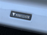 【モデリスタ(MODELLISTA)】メーカーオプションのトヨタの純正エアロ(ドレスアップパーツ)が装着されています!スポーティでエモーショナルな外観をお楽しみください。