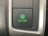 ★ECONスイッチ★ エコドライブを加速しよう!スイッチをONにすると、運転の仕方によるロスを抑え込み燃費をよくするようクルマが頑張ります(*^ー^*)燃費向上にチャレンジ♪
