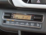 オートエアコンで車内はいつでも快適です♪