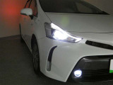 LEDヘッドライトです。デザイン性がよくとても明るいので、夜間の走行や悪天候でも安心です。しかも長寿命!