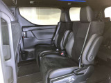 こちらは後部座席です!ゆったりと過ごしやすいかと思います☆