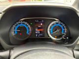 視認性の良いメーターまわり。燃費などもご確認いただけます!