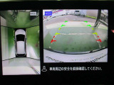 アラウンドビューモニターが駐車をアシスト☆4つの高解像度カメラで車の周囲を撮影。ミニバン、SUVなどの死角の駐停車も驚く程楽です!バックカメラは、車庫入れの時は勿論、後方の安全確認もできて安心です♪
