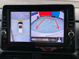 駐停車には便利なアラウンドビューモニター搭載。サイドモニターの切り替えも可能です。