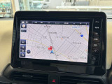 純正のメモリーナビ搭載です。初めての場所でも安心ですね♪